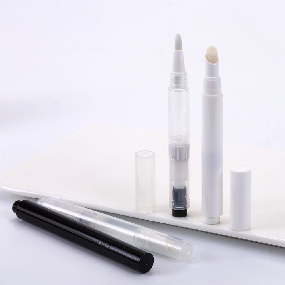 2.8ml Click Plastic Cosmetic Tube